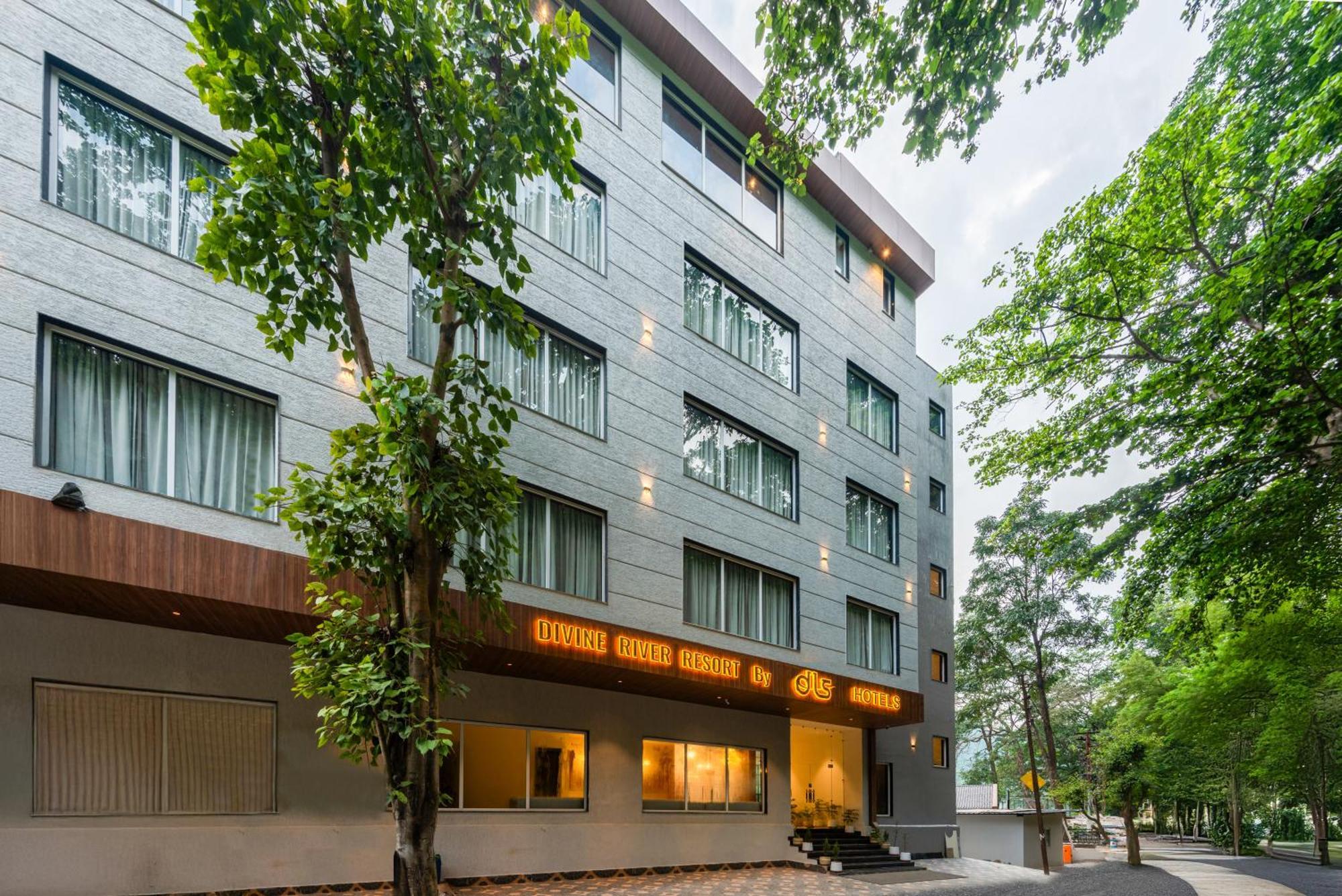 Dls Divine River Resort And Spa, Rishīkesh Exterior foto