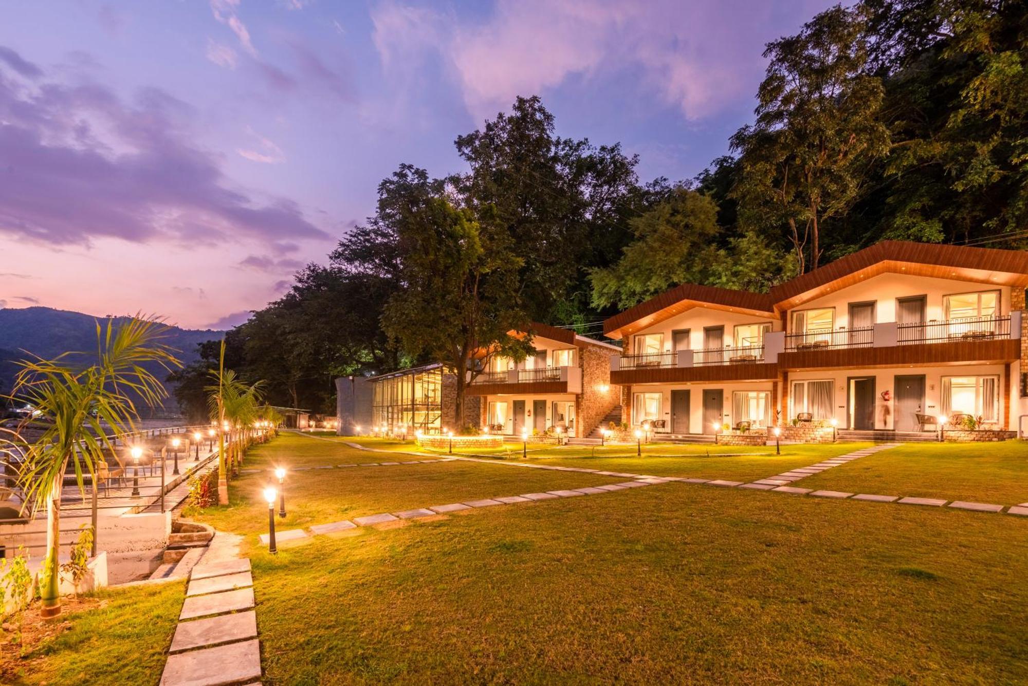 Dls Divine River Resort And Spa, Rishīkesh Exterior foto
